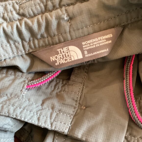 The North Face Bermuda Shorts Size‎ 8 Horizon LL Womens Gray Nylon - Picture 2 of 10
